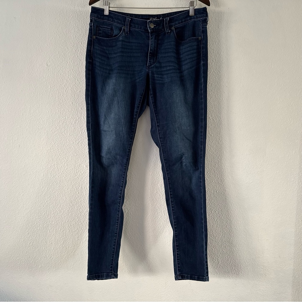 Dark Academia Indie Sleaze Mid Rise Dark Wash Skinny Jeans Size 8 Minimalist - Picture 8 of 16